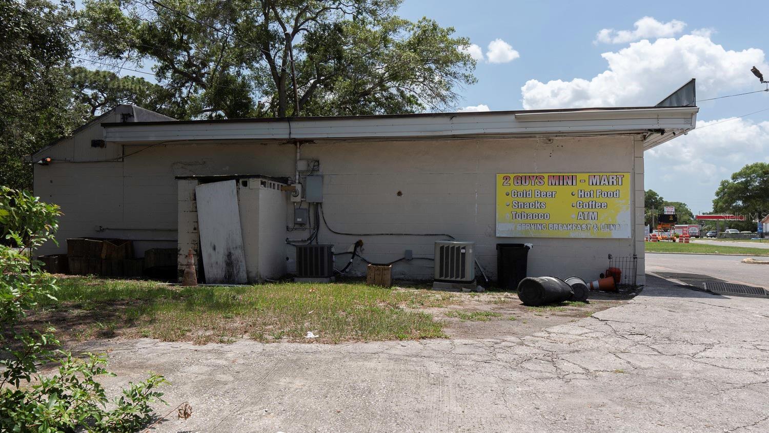 COLONIAL ANNEX - Commercial Sale