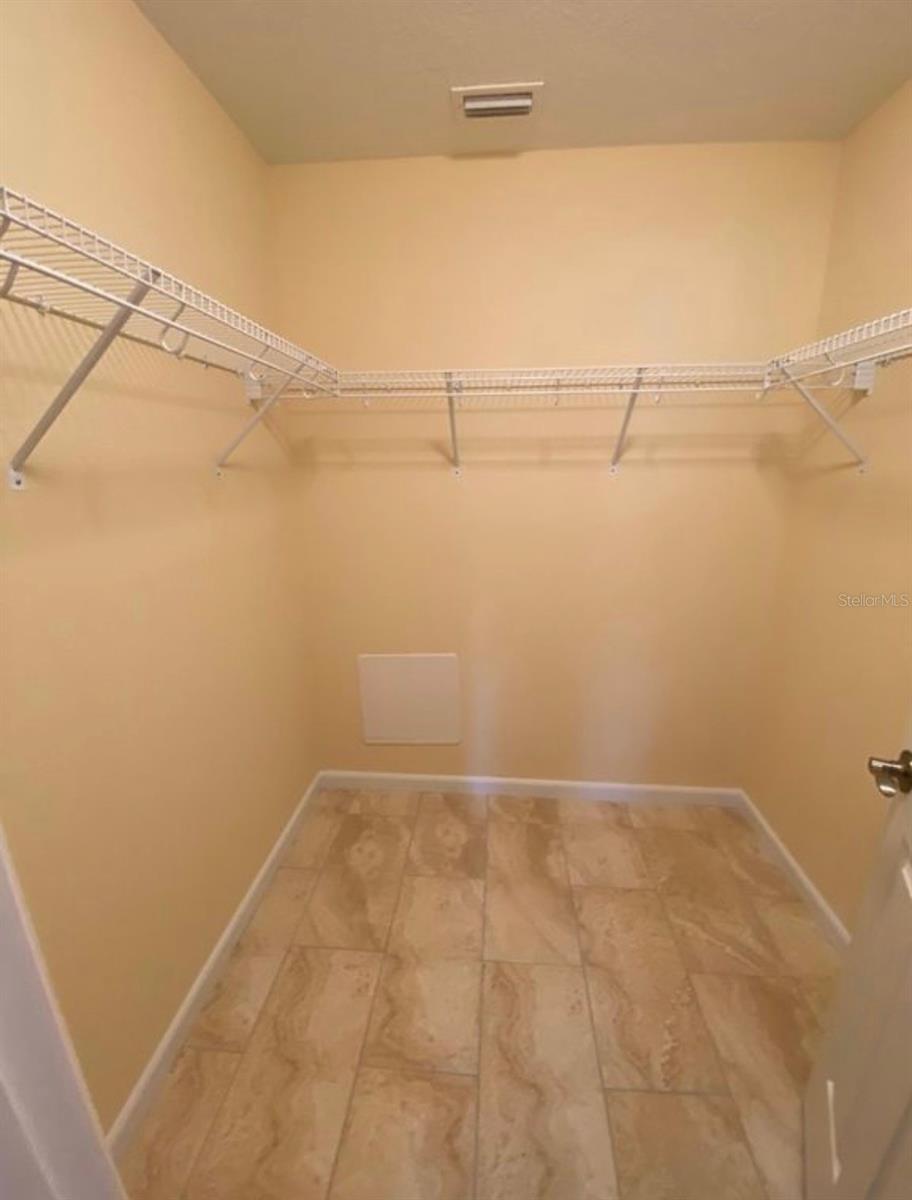 YORKTOWN AT BEACON PLACE - Residential