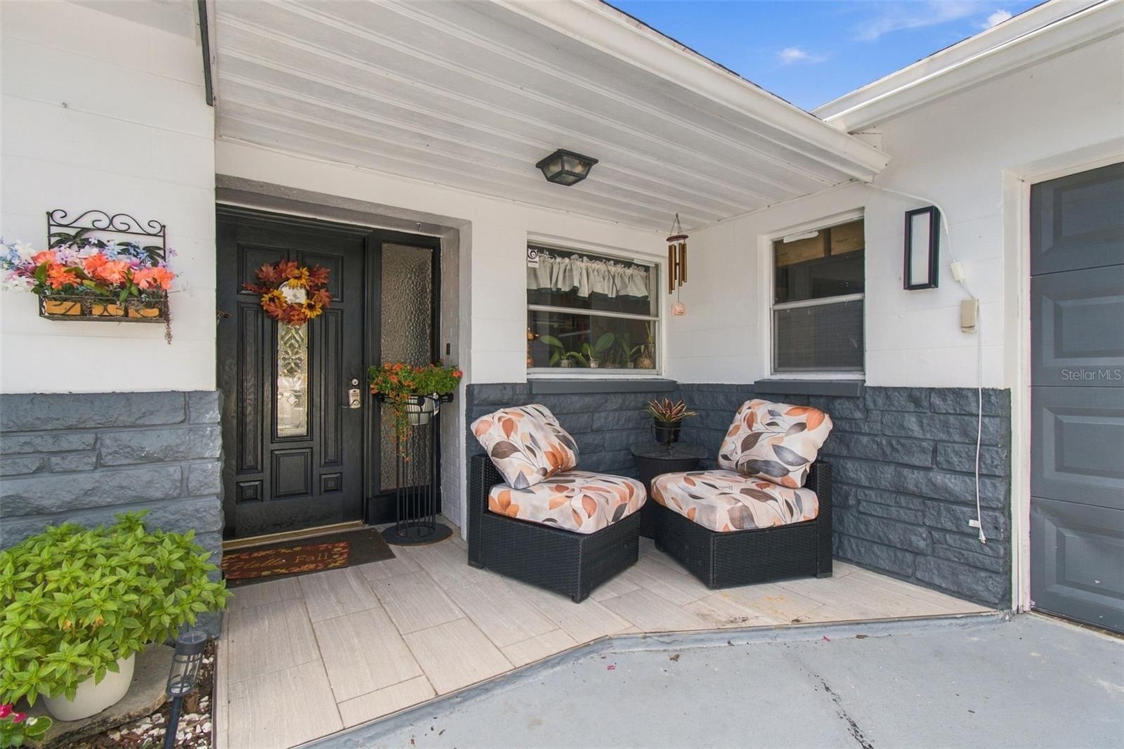 519 S LARRY CIRCLE