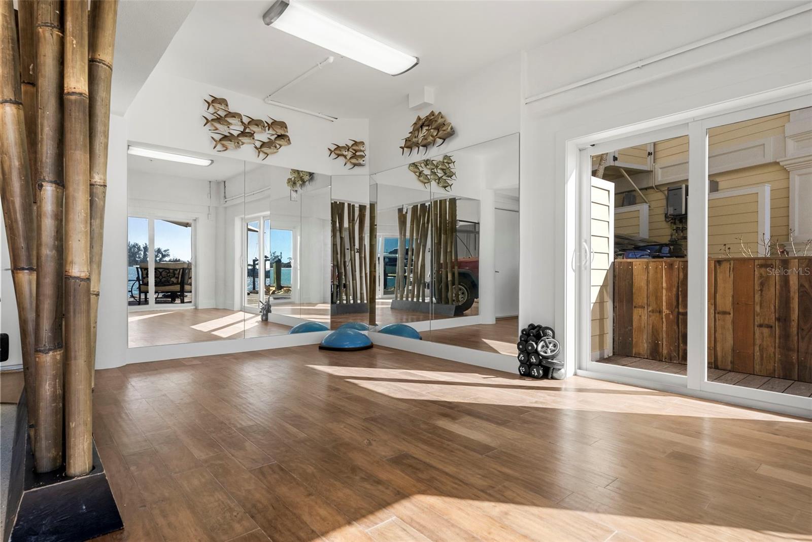 SIESTA REV OF - Residential