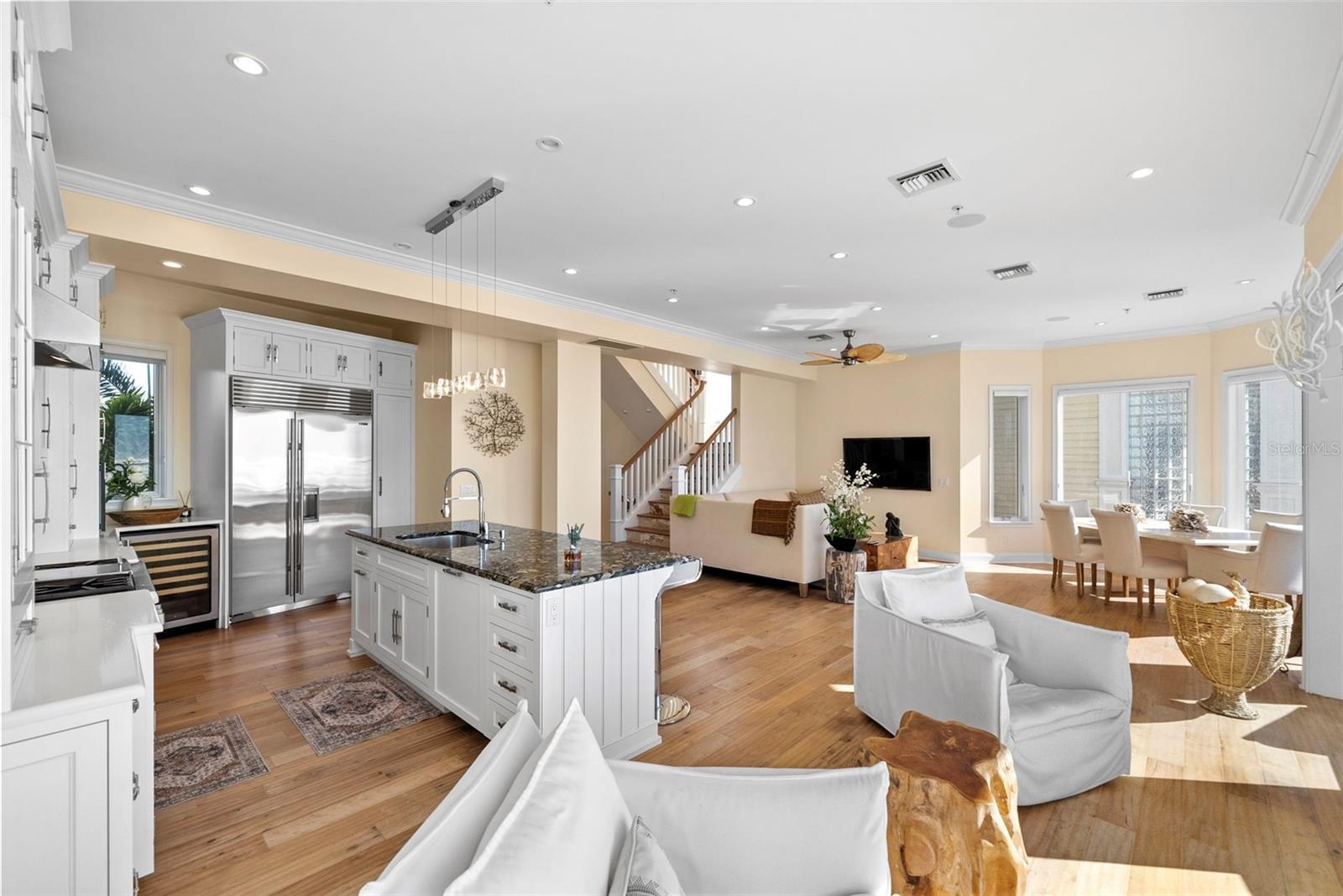 SIESTA REV OF - Residential