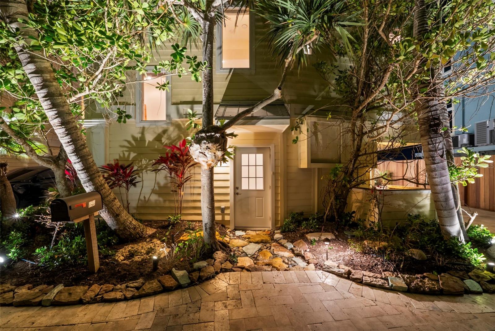 SIESTA REV OF - Residential