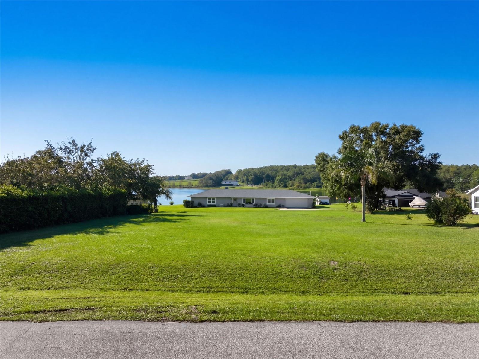 POINT NELLIE DRIVE