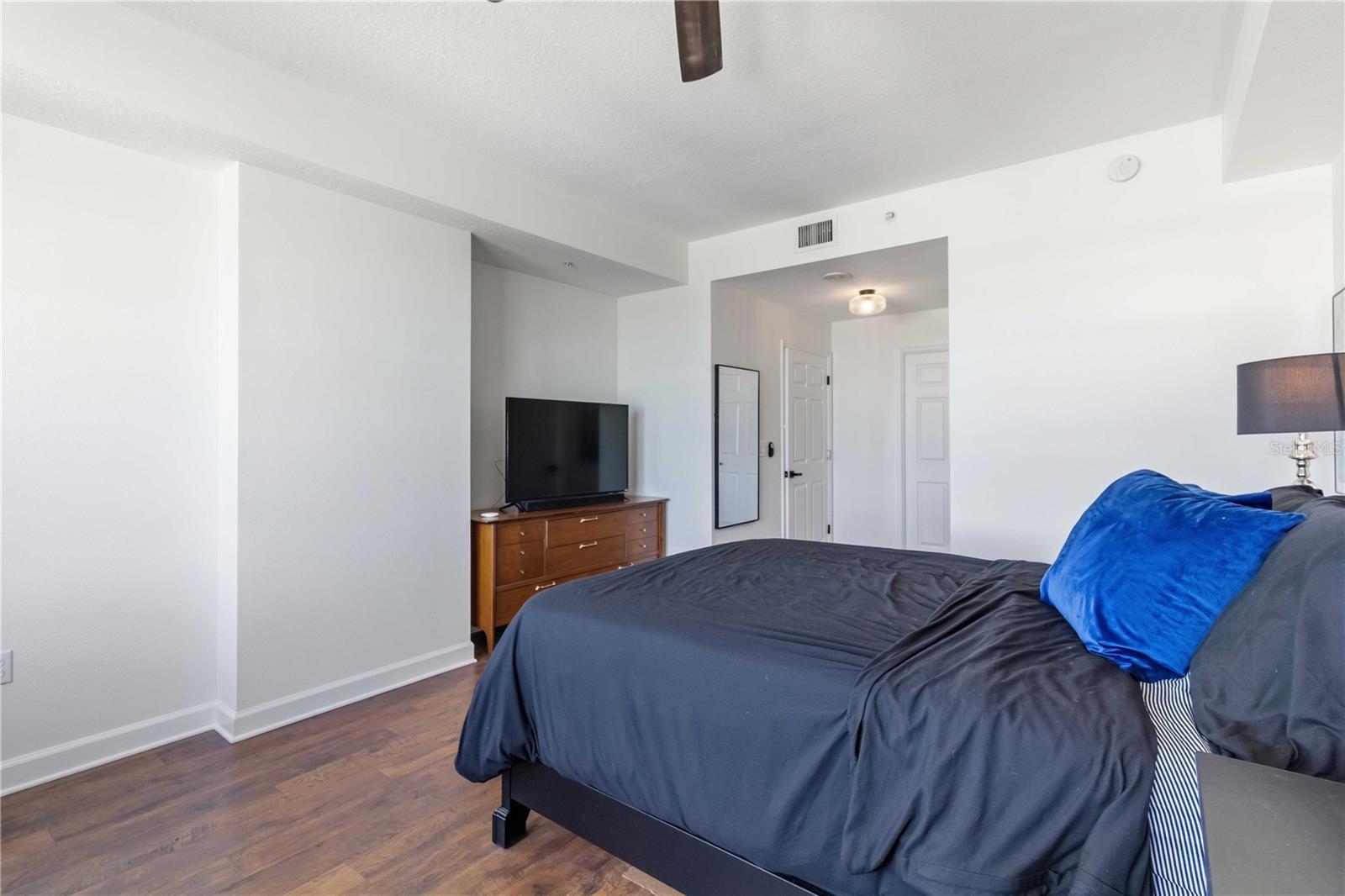 RENAISSANCE 1 - Residential