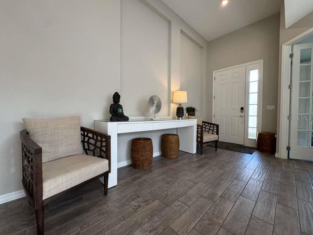 CANYONS AT HIGHLAND RANCH - Residential Lease