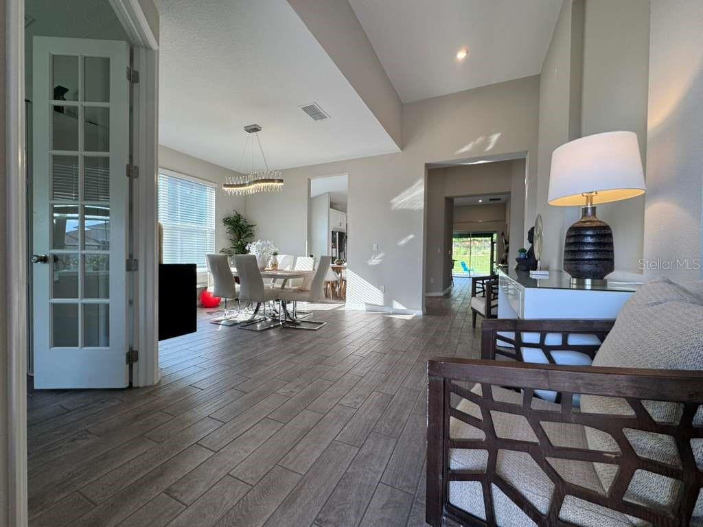 CANYONS AT HIGHLAND RANCH - Residential Lease