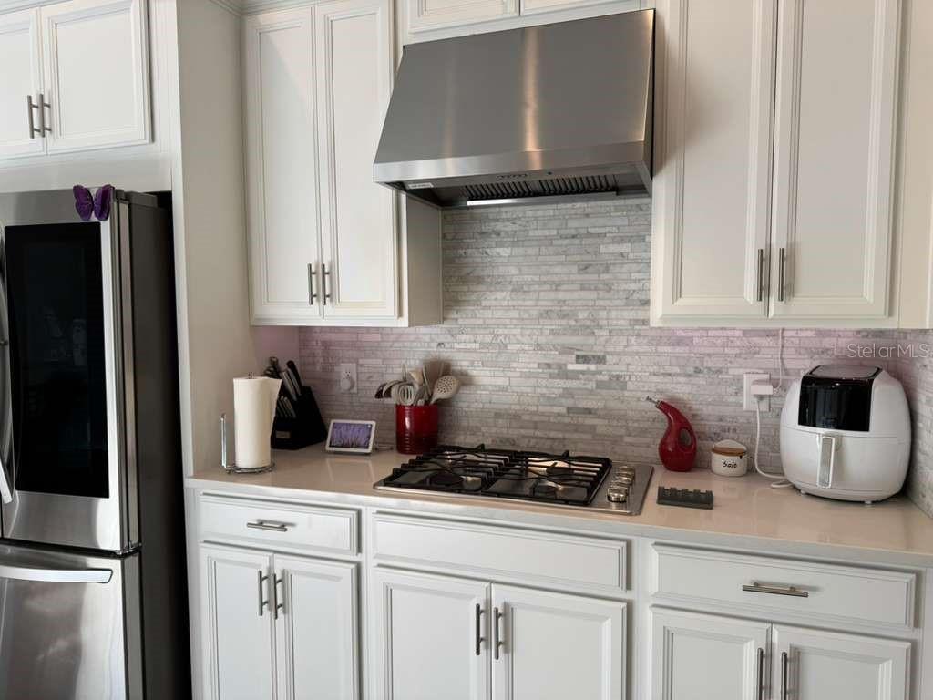 CANYONS AT HIGHLAND RANCH - Residential Lease