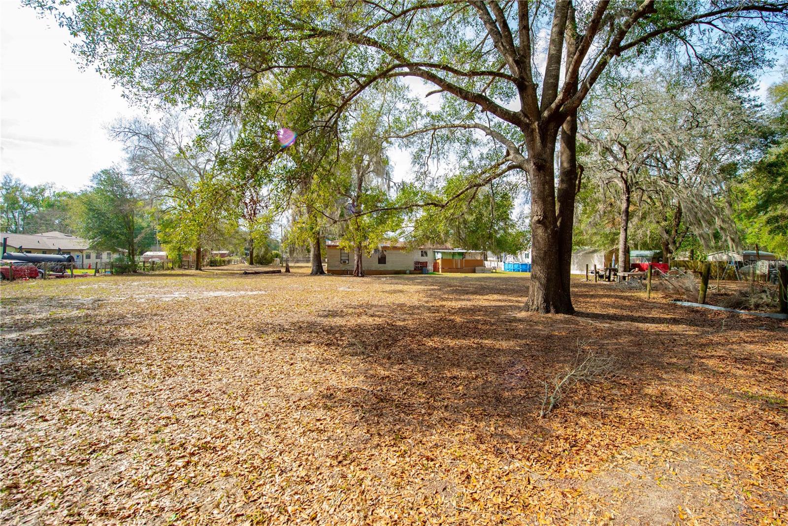 MEADOWBROOK RANCHES - Residential