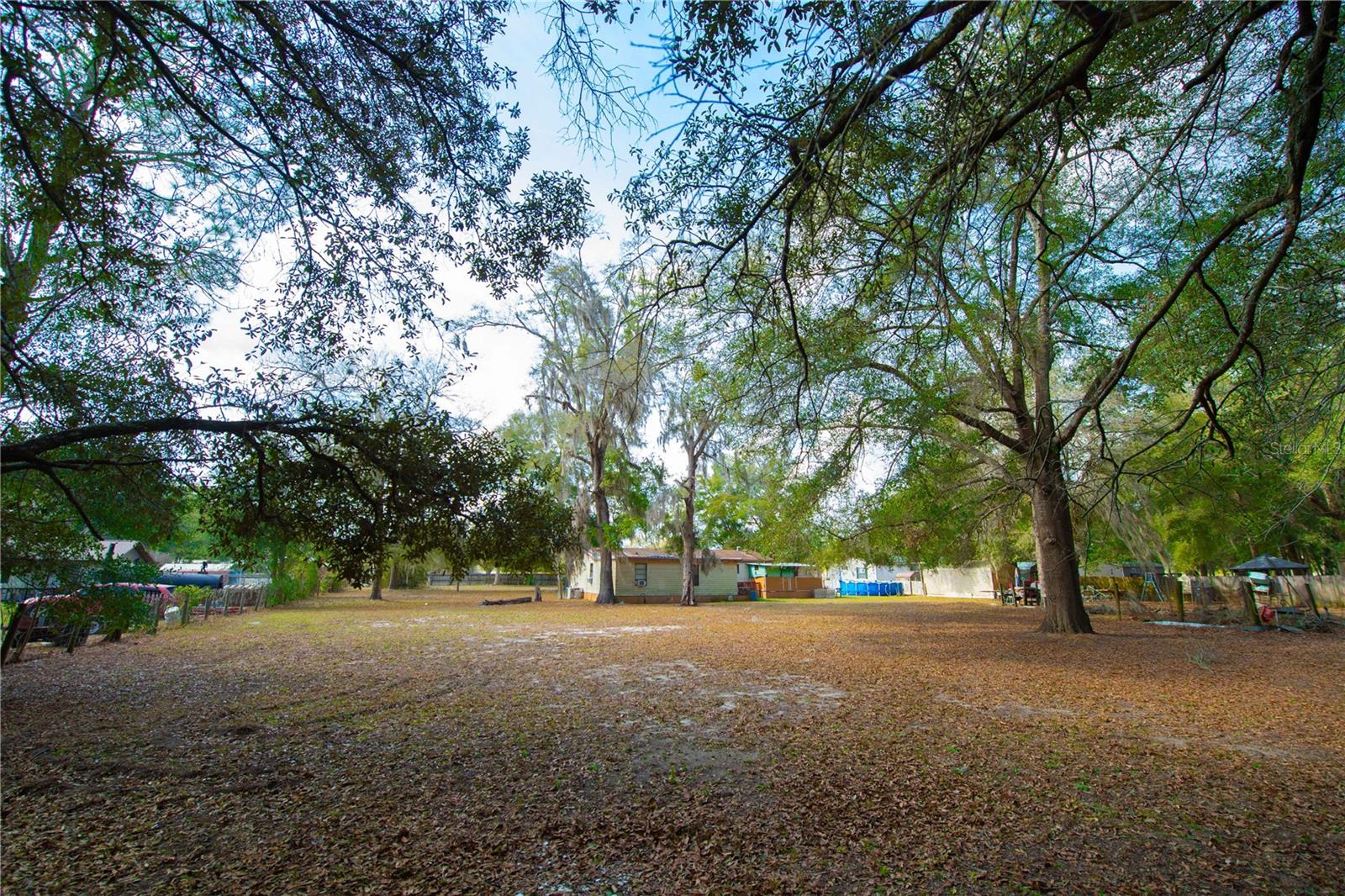 MEADOWBROOK RANCHES - Residential