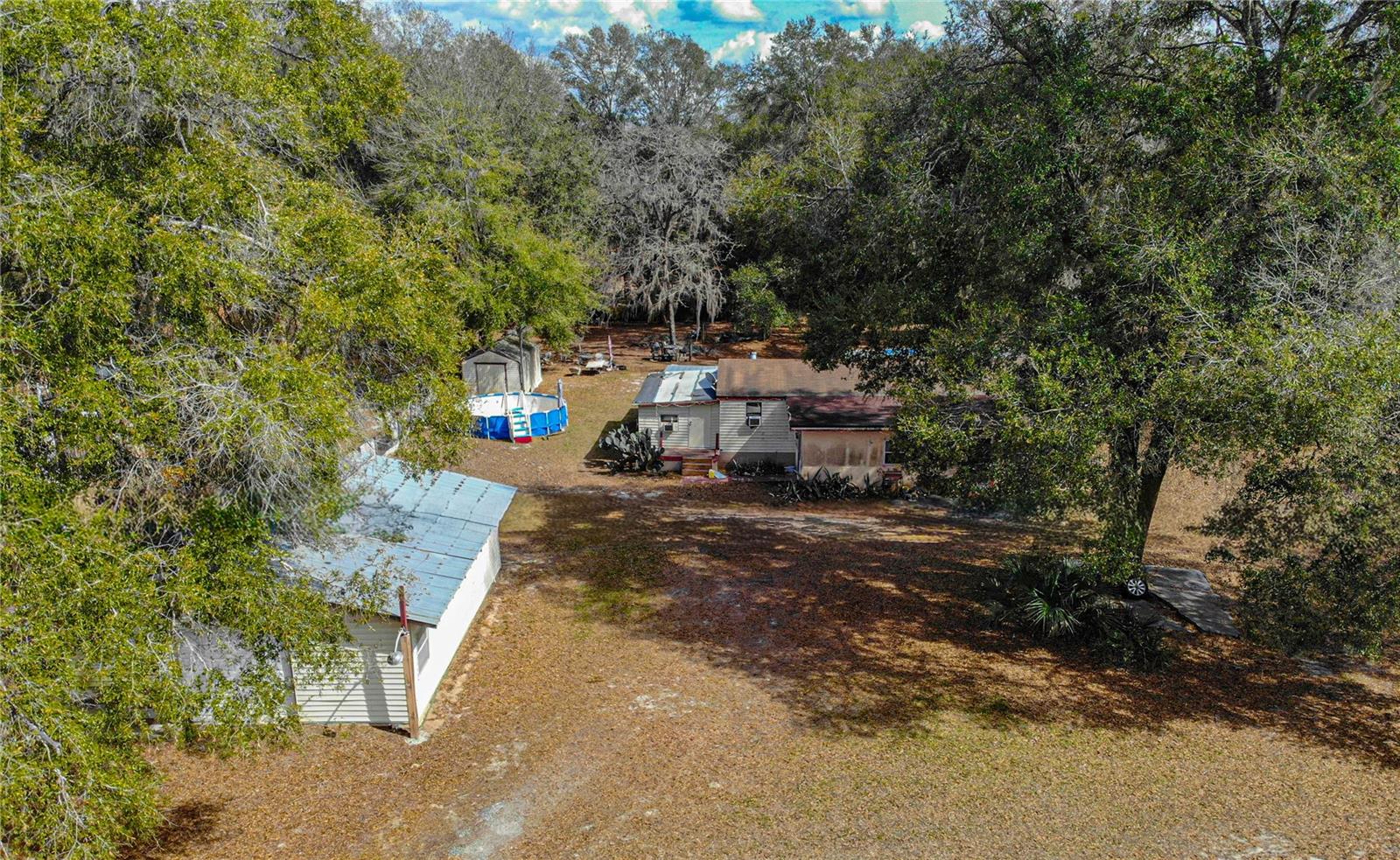 MEADOWBROOK RANCHES - Residential