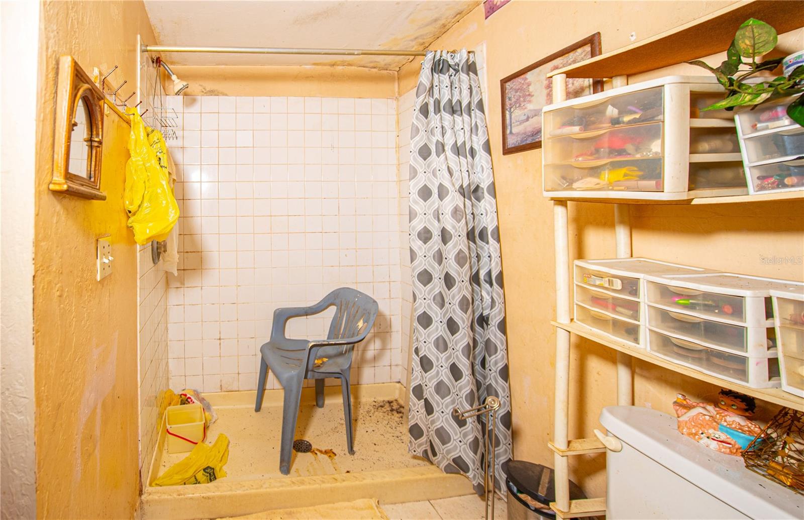 MEADOWBROOK RANCHES - Residential