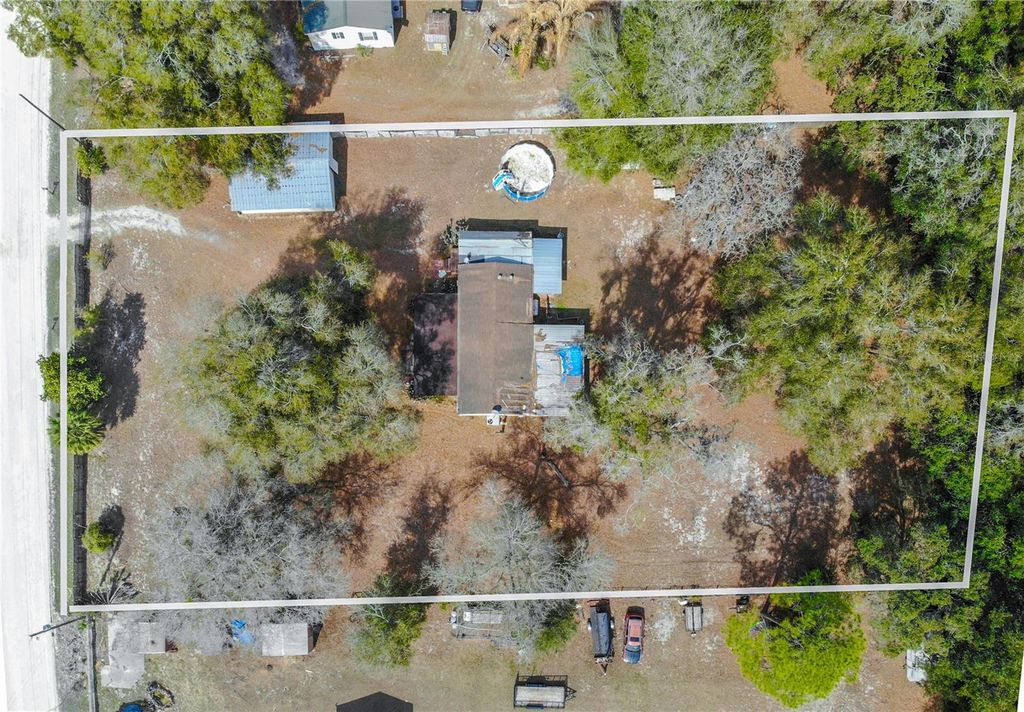 Photo of 13305 NE 30th Court, Anthony, FL 32617 (MLS # TB8479247)