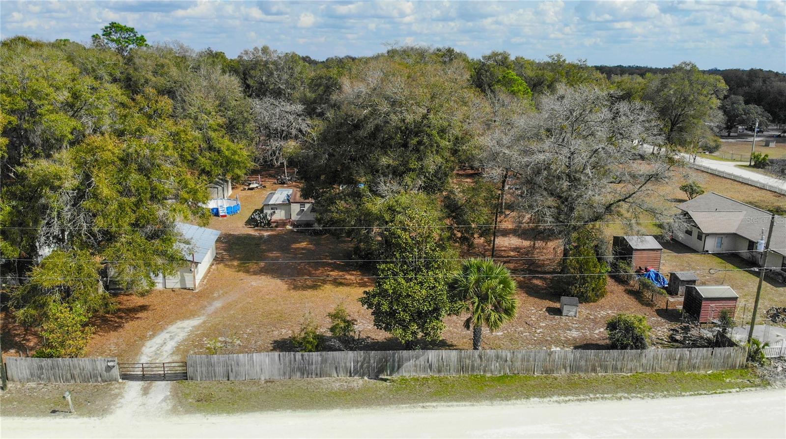 MEADOWBROOK RANCHES - Residential