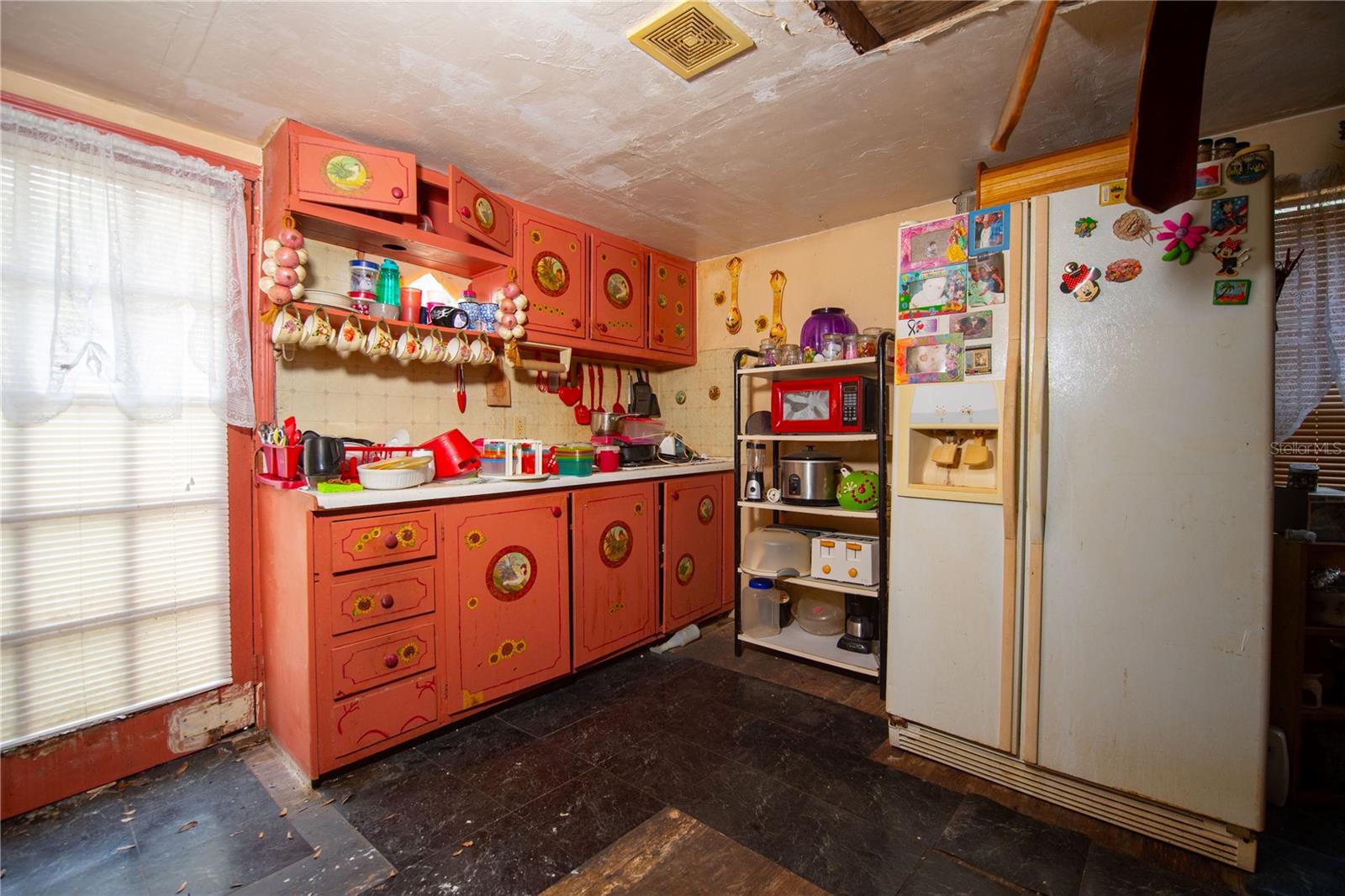 MEADOWBROOK RANCHES - Residential