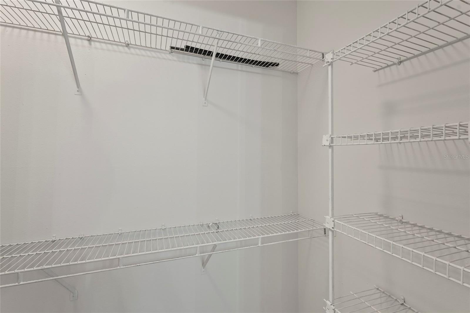 VINTAGE GRAND - Residential