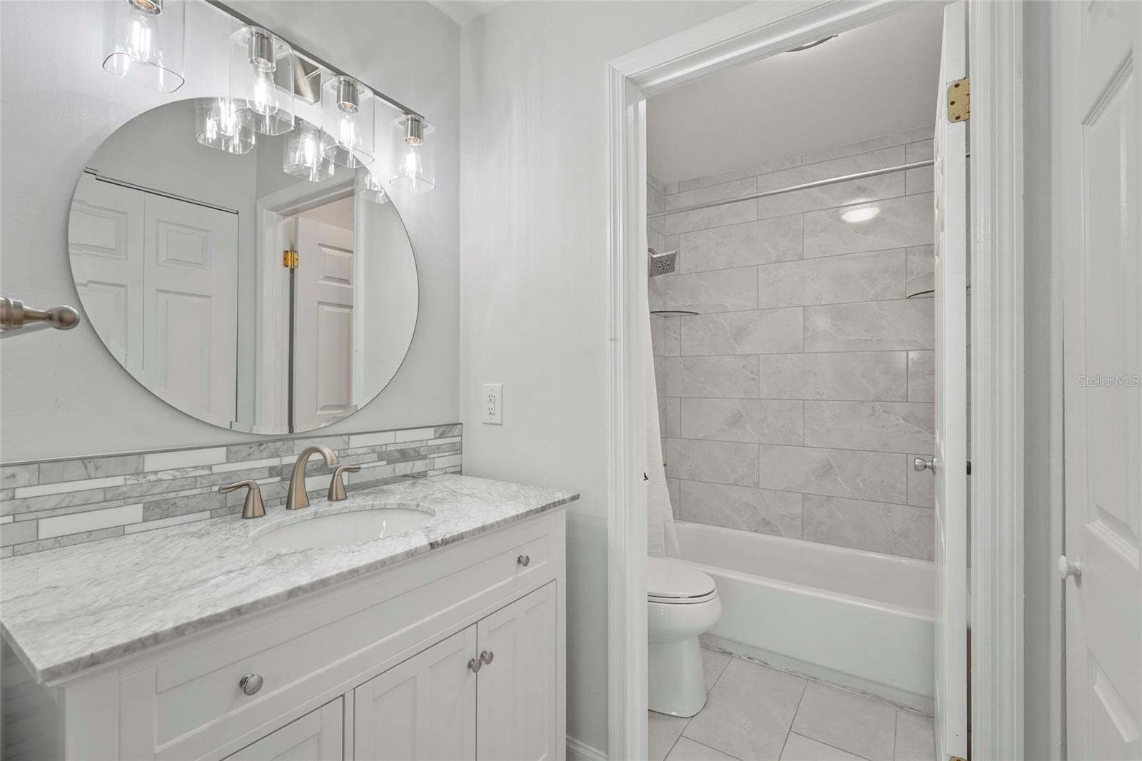 VINTAGE GRAND - Residential