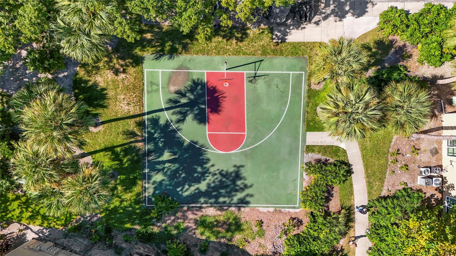 VINTAGE GRAND - Residential