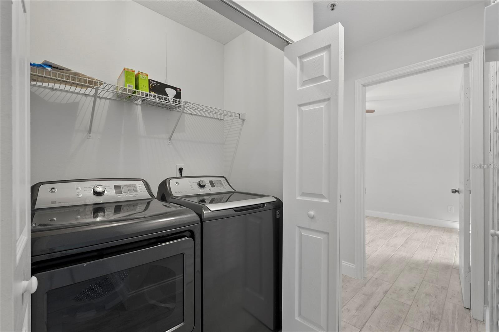 VINTAGE GRAND - Residential