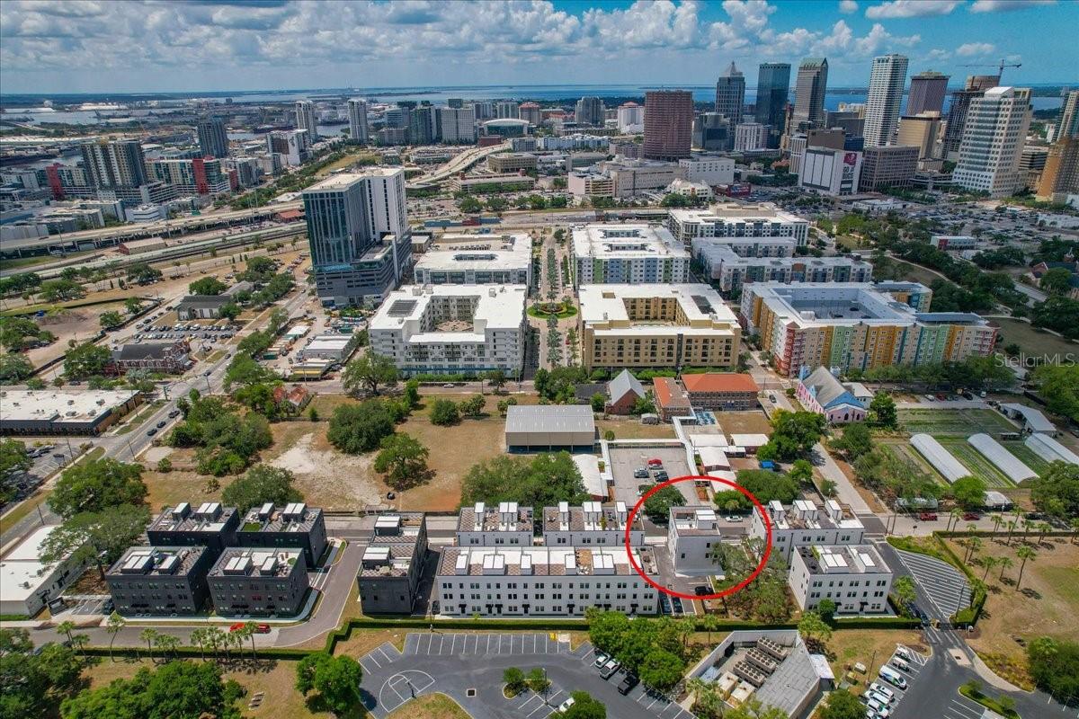 CANVAS TPA TOWNHOMES PHASE 1 - Residential Lease
