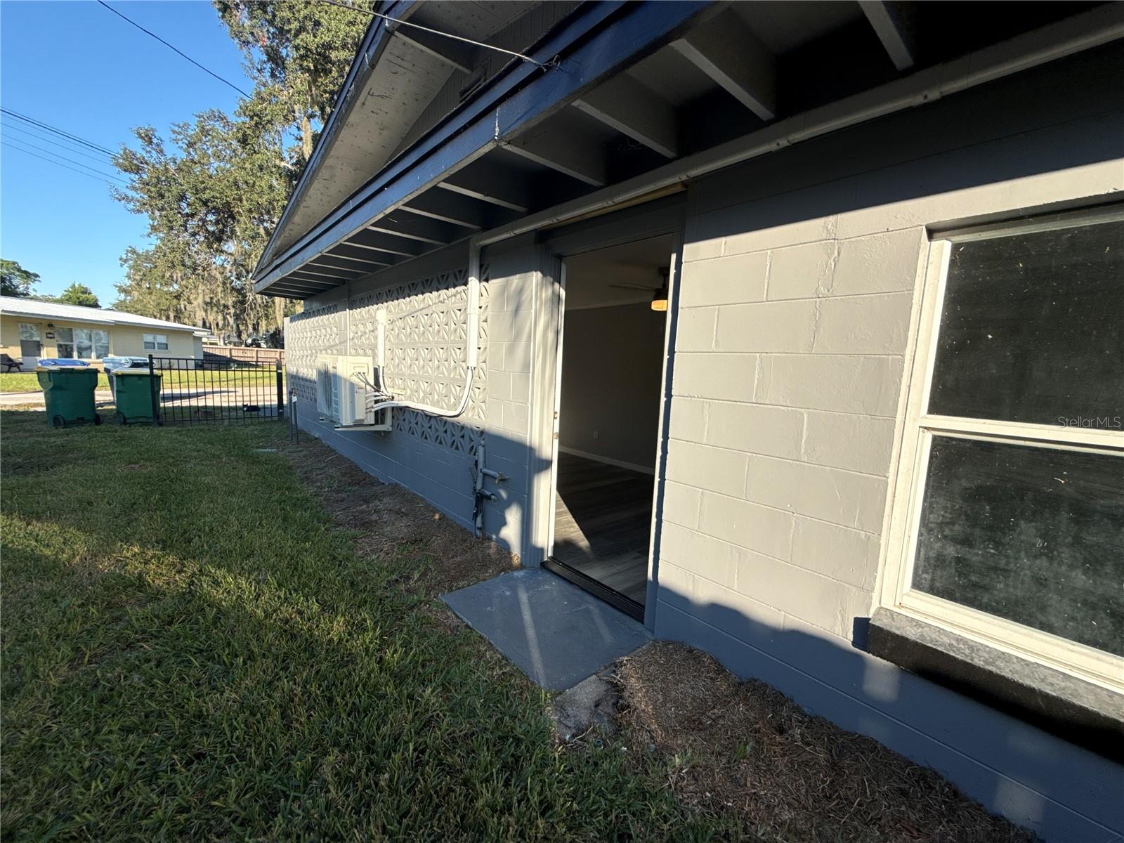 TAVARES PALM DORA PARK - Residential