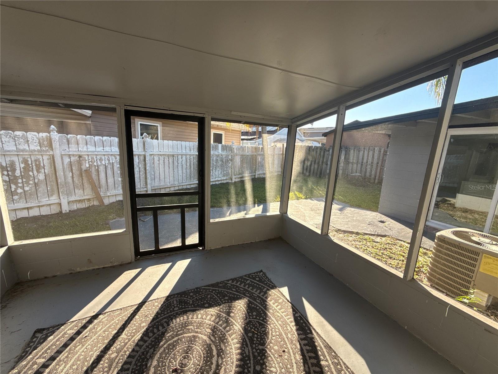 TAVARES PALM DORA PARK - Residential