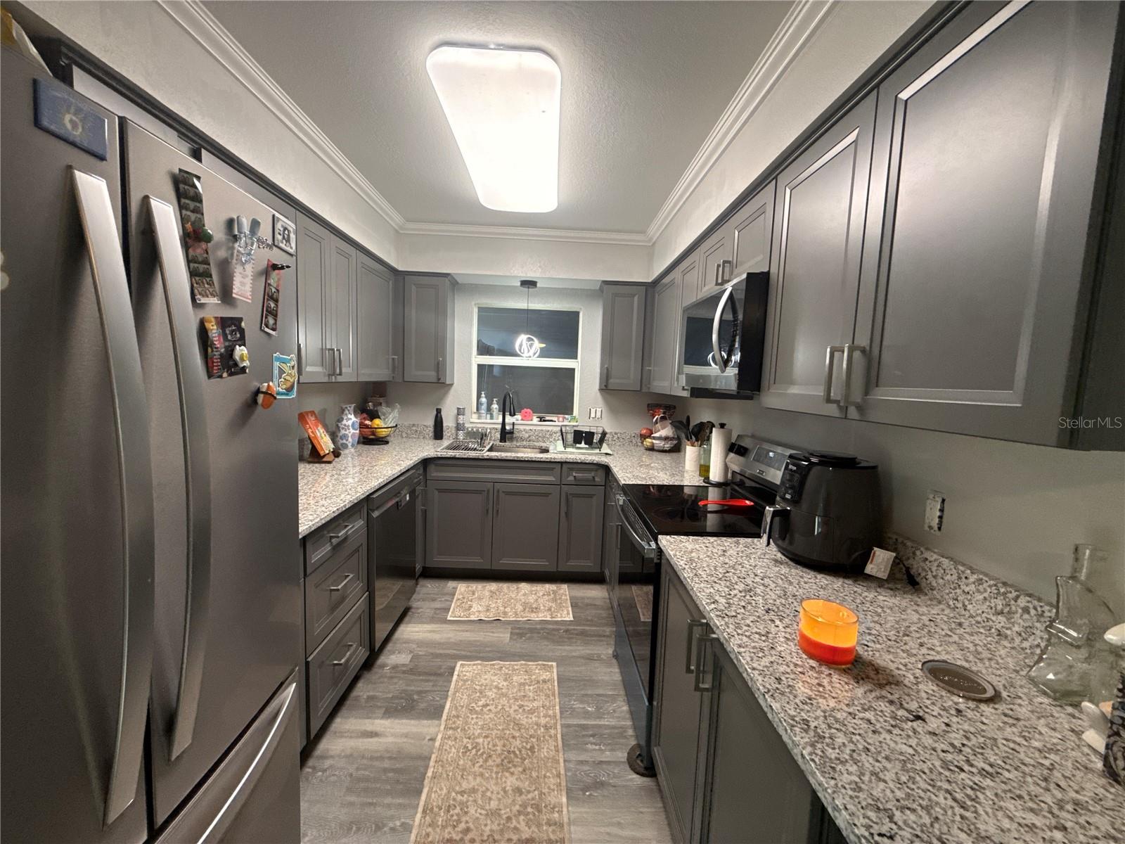 TAVARES PALM DORA PARK - Residential