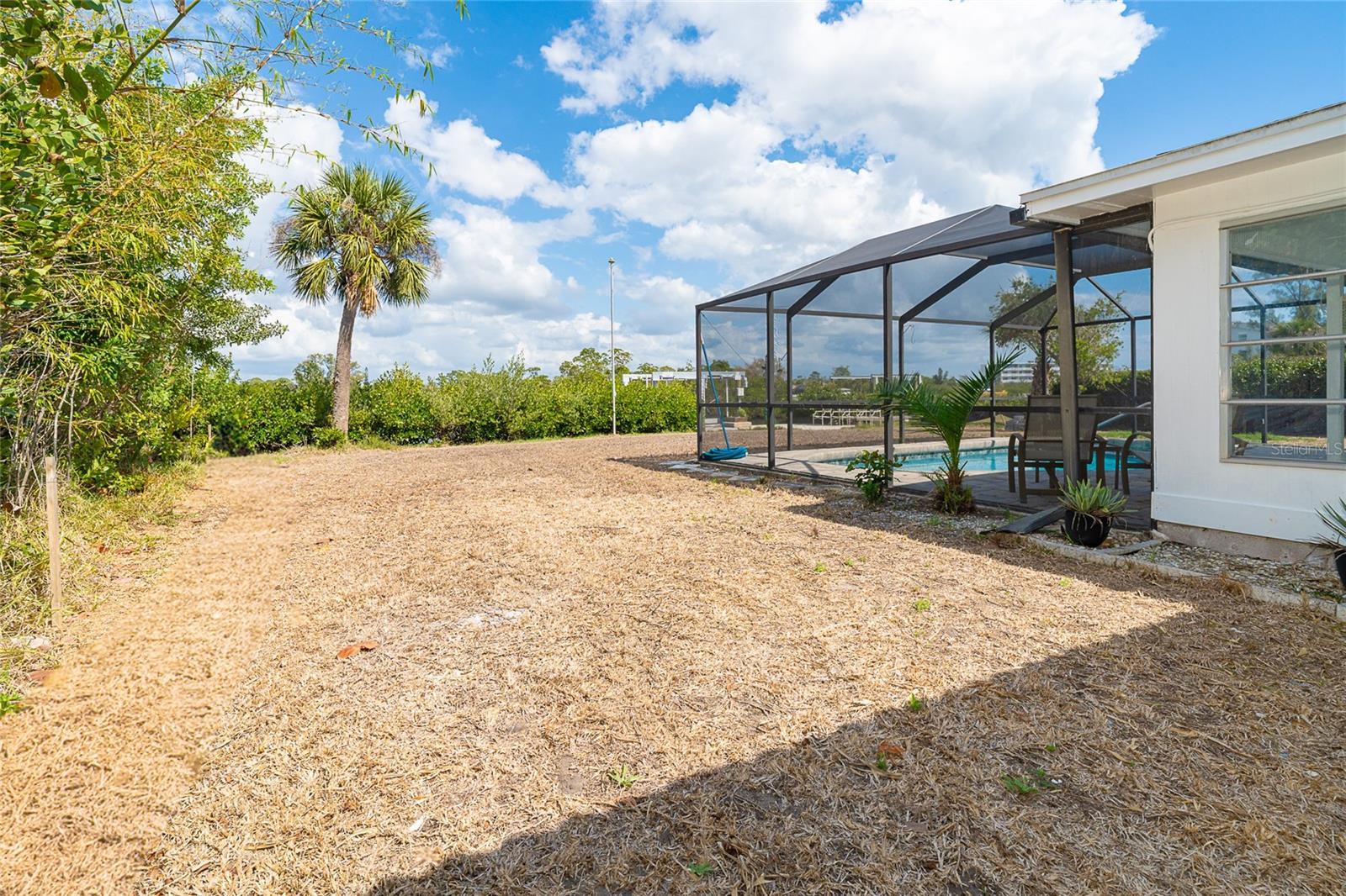 RIVERSIDE - Residential