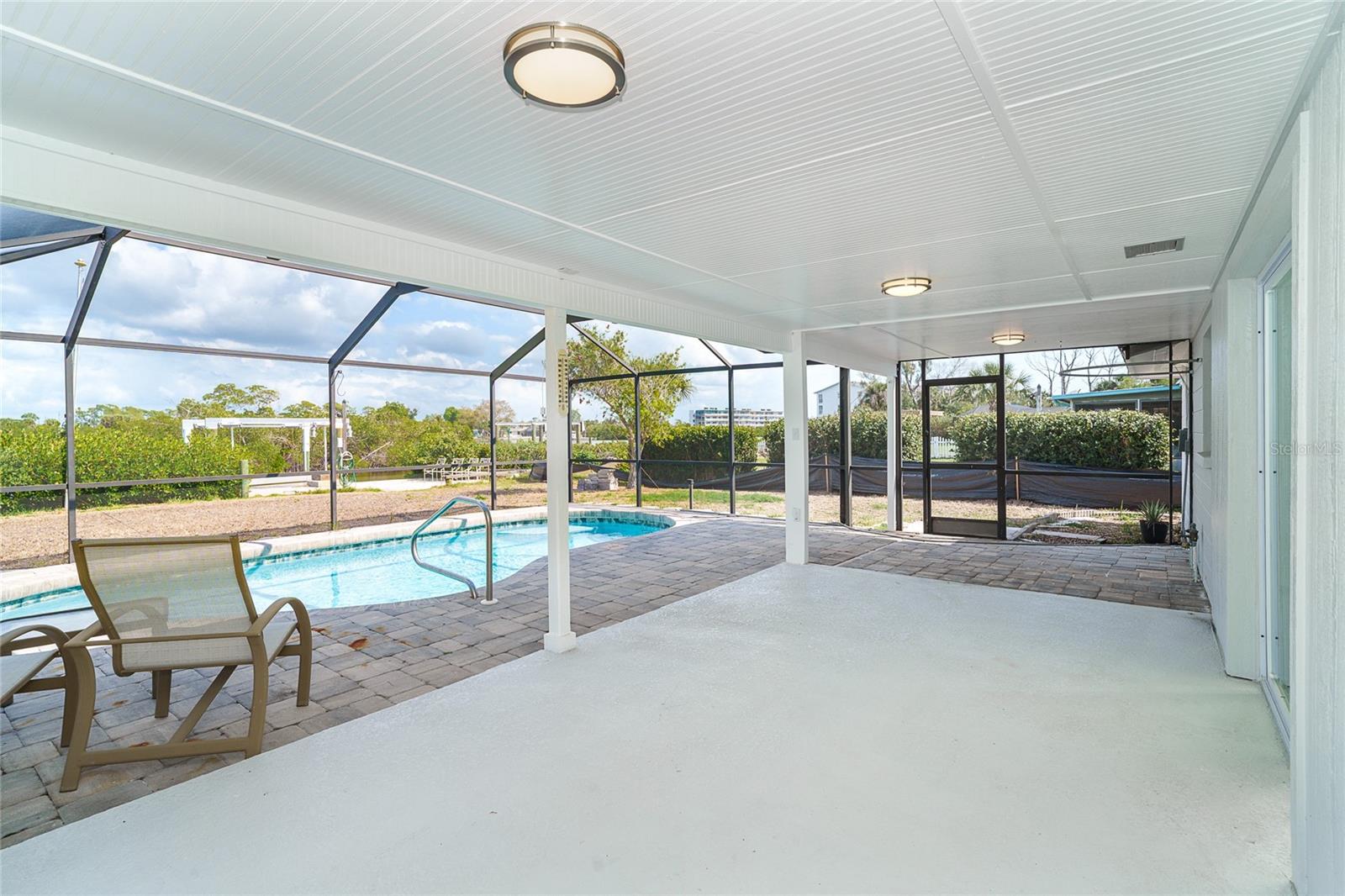 RIVERSIDE - Residential