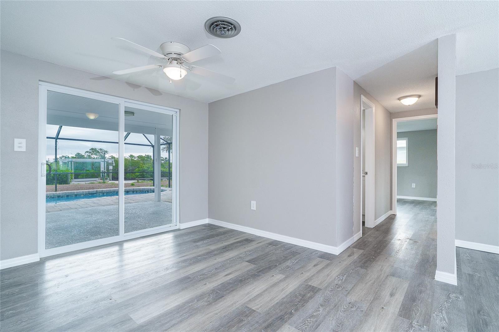 RIVERSIDE - Residential