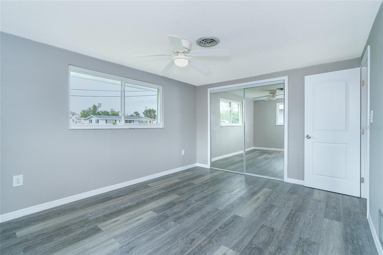 RIVERSIDE - Residential