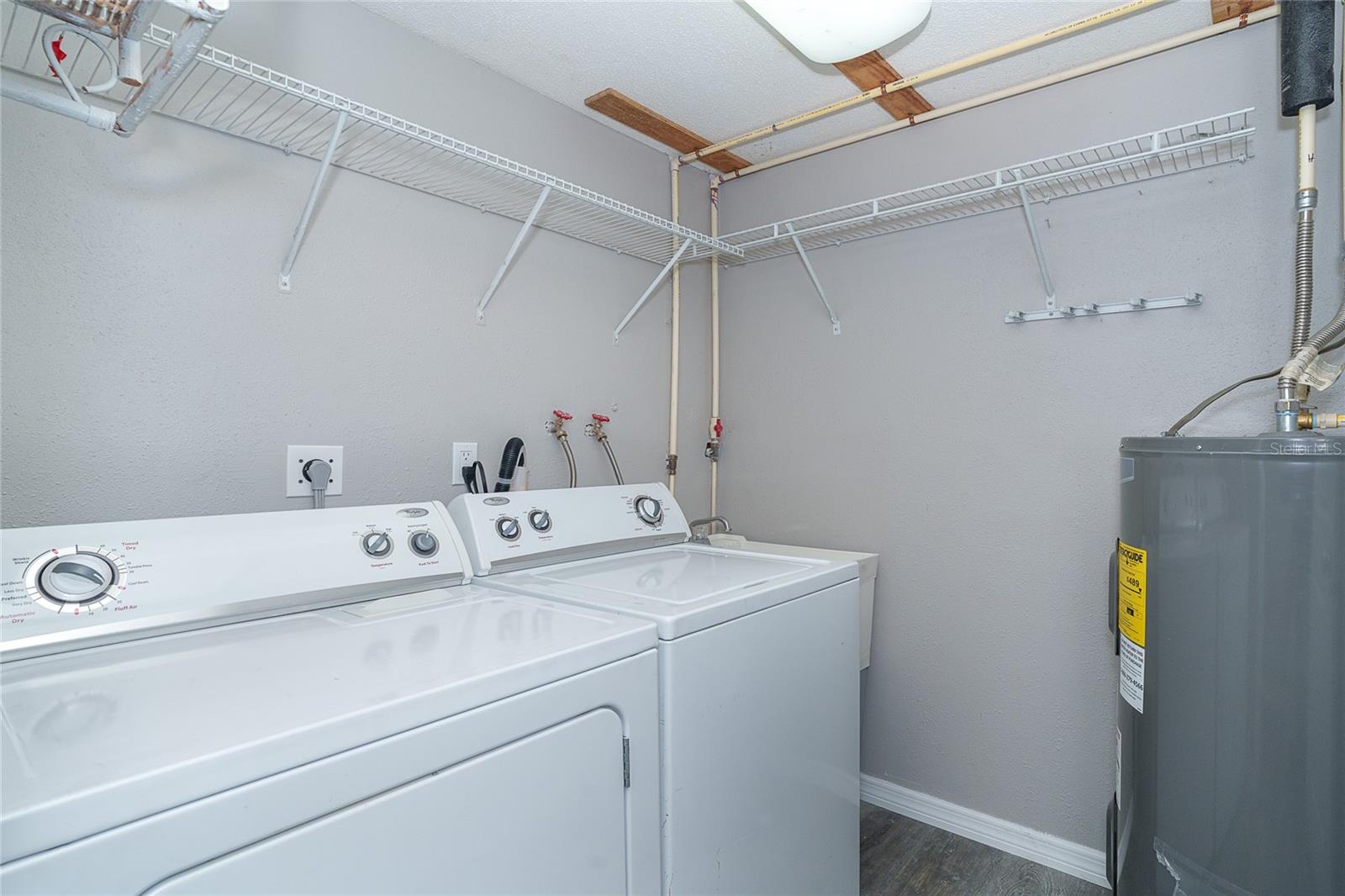 RIVERSIDE - Residential