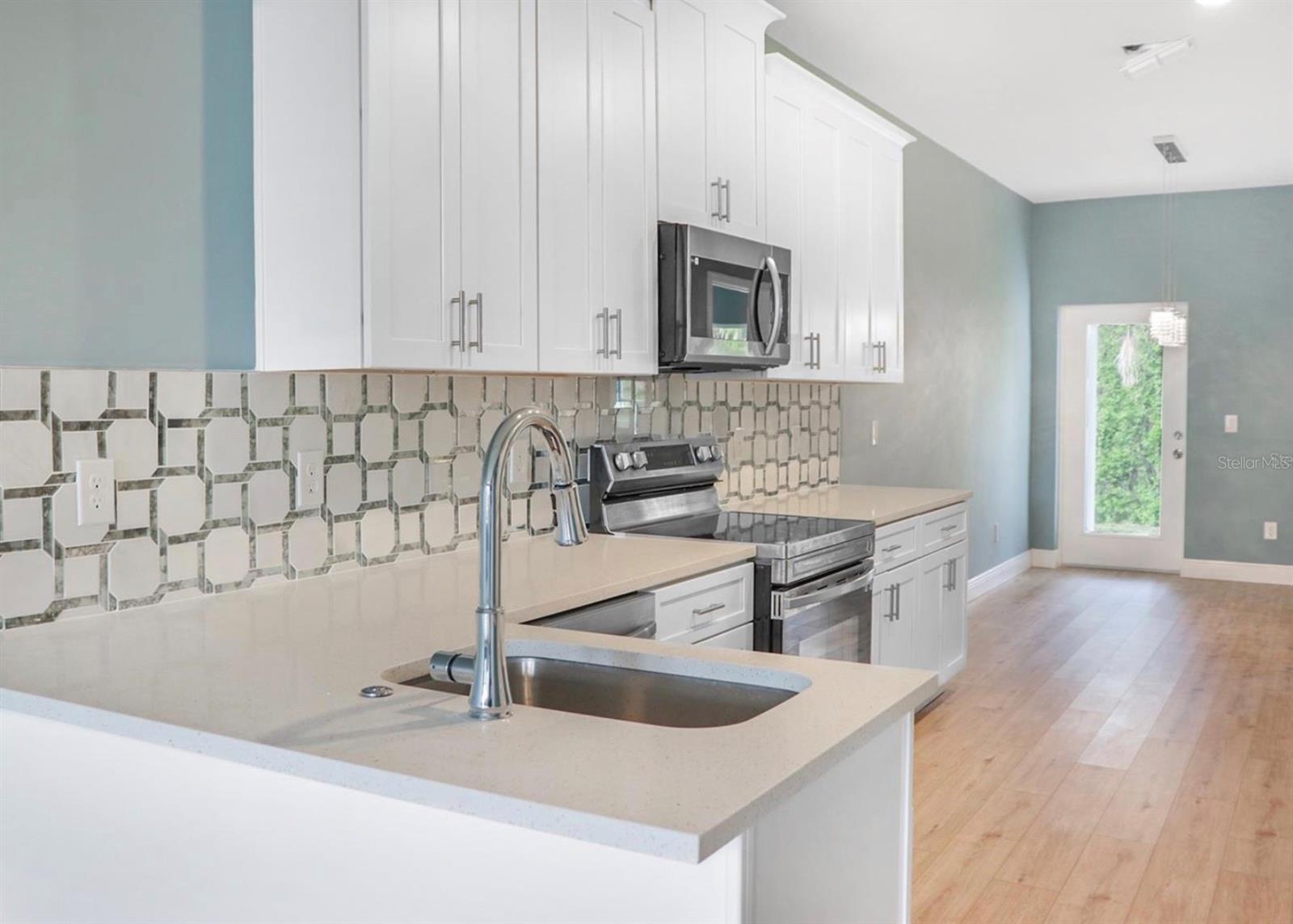 FLORIDA SHORES 01 - Residential