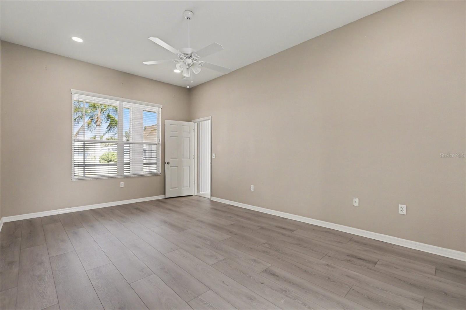 SABAL HARBOUR PH IV - Residential Lease