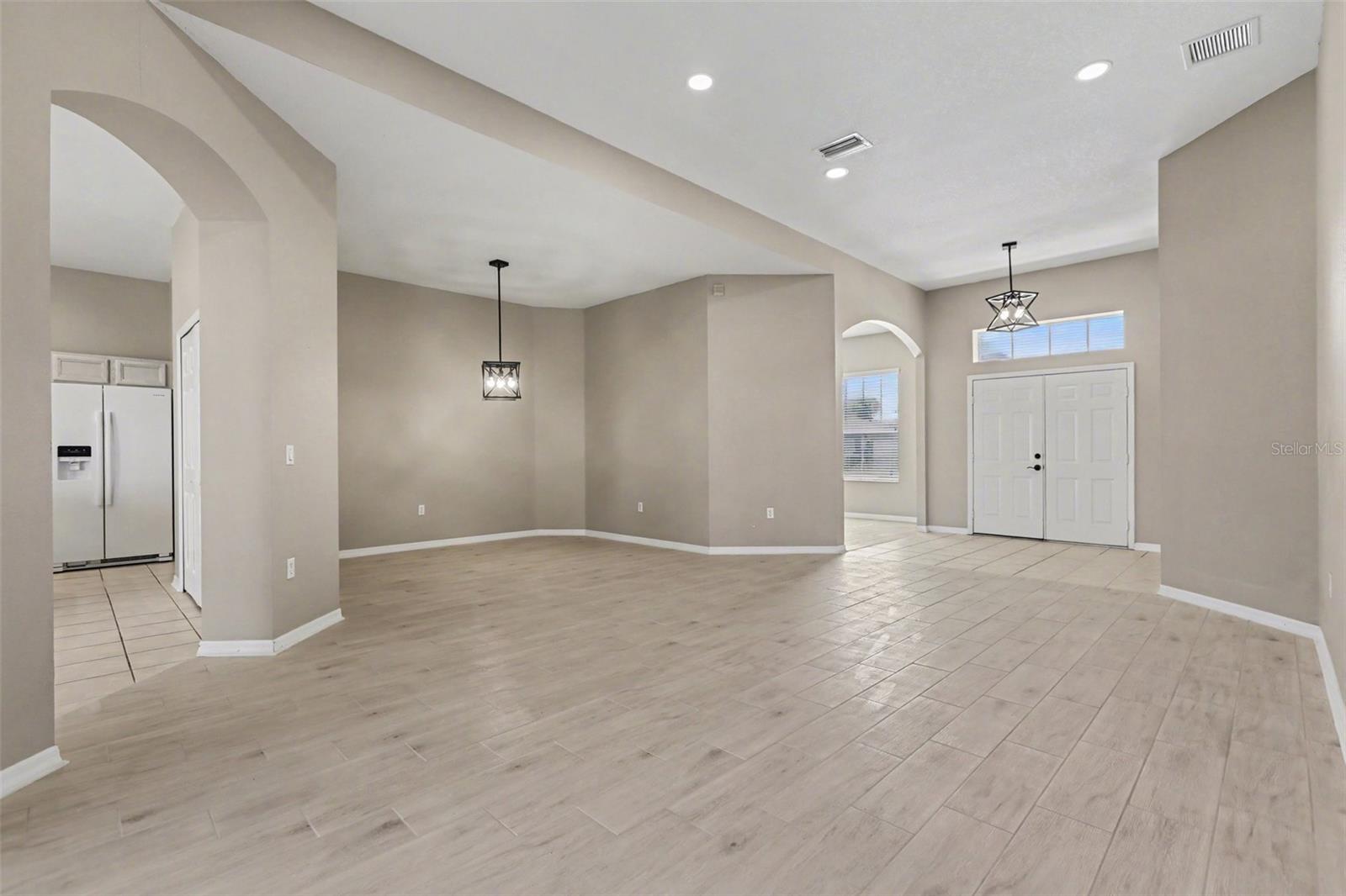 SABAL HARBOUR PH IV - Residential Lease