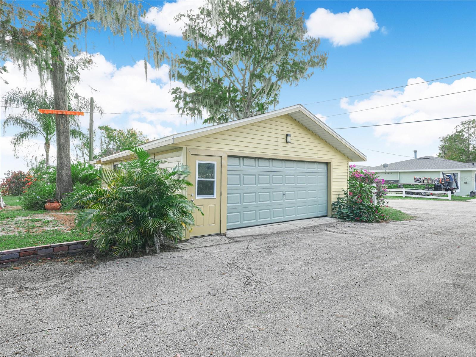 LAKE PIERCE HEIGHTS - Residential