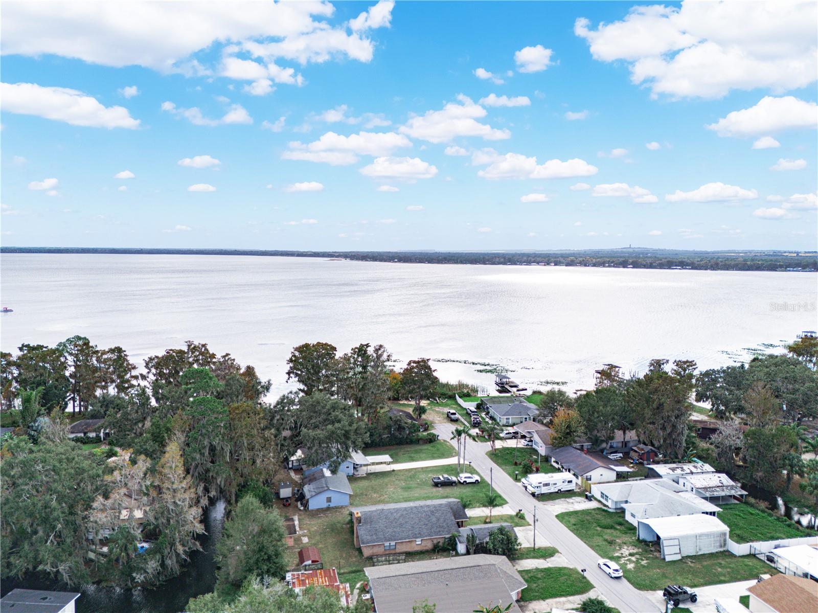 LAKE PIERCE HEIGHTS - Residential