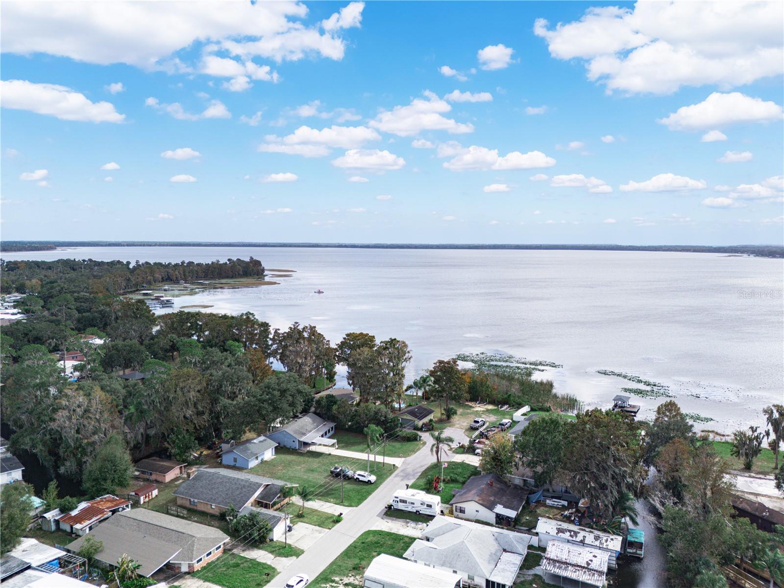 LAKE PIERCE HEIGHTS - Residential