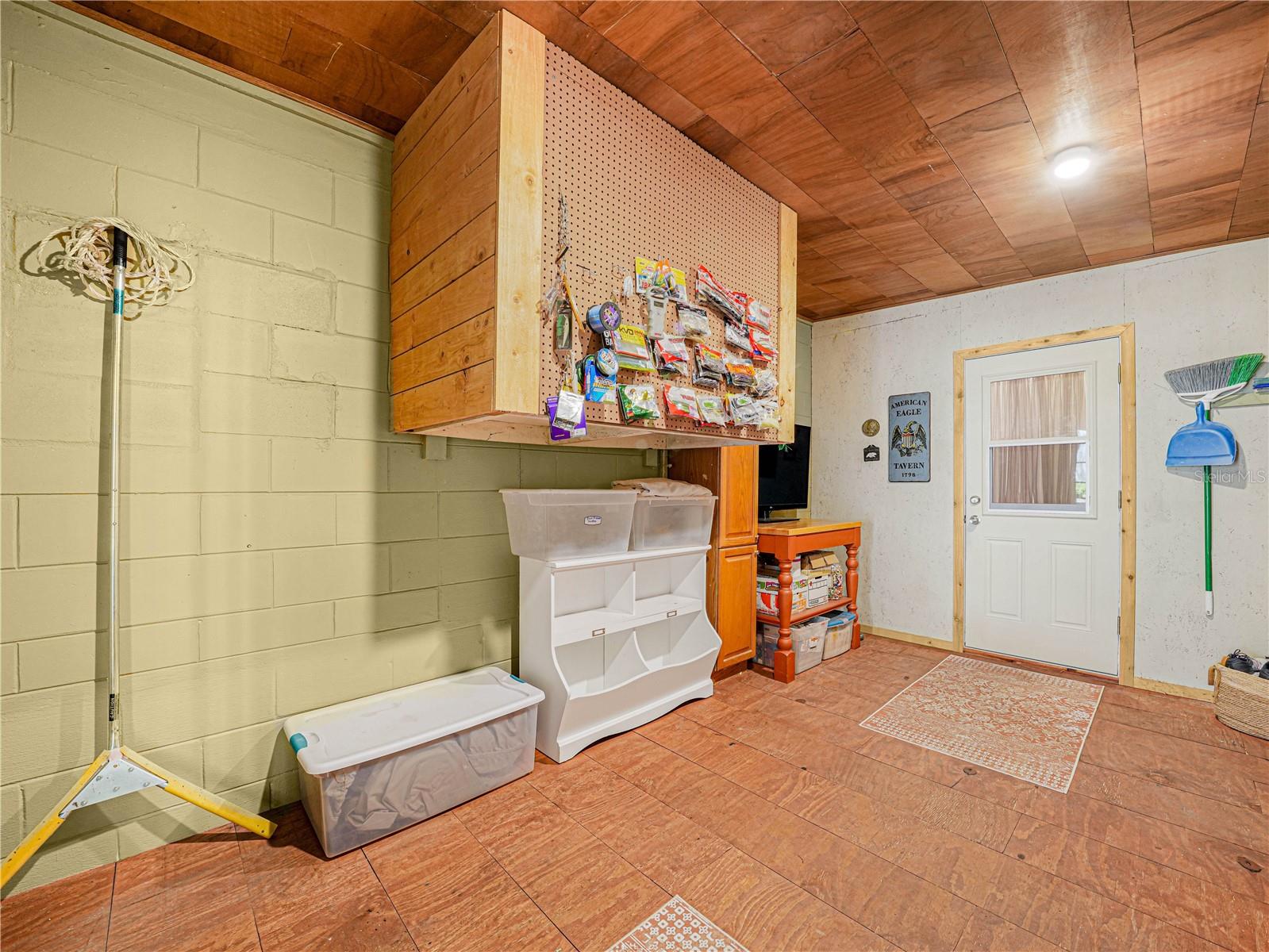 LAKE PIERCE HEIGHTS - Residential