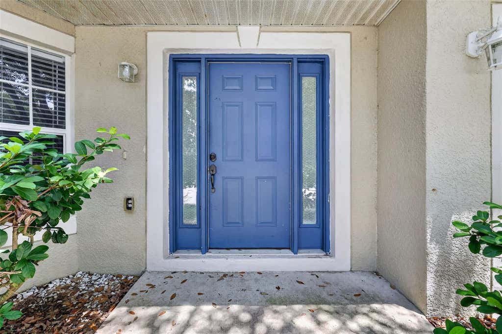 Photo of 2225 Sandridge Circle, Eustis, FL 32726 (MLS # G5115568)