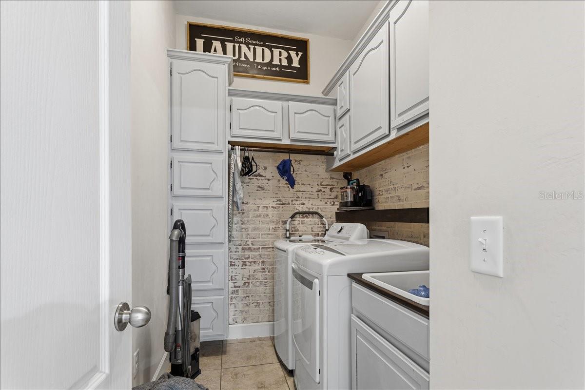 HERITAGE OAKS PH 1 - Residential