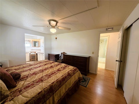Tiny photo for 101 Mandarin Cove, Leesburg, FL 34748 (MLS # G5119346)