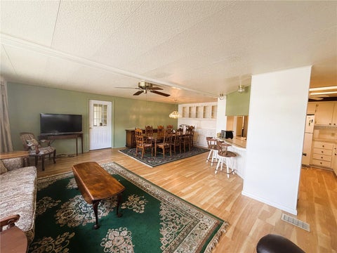 Tiny photo for 101 Mandarin Cove, Leesburg, FL 34748 (MLS # G5119346)
