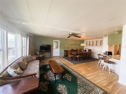 Tiny photo for 101 Mandarin Cove, Leesburg, FL 34748 (MLS # G5119346)