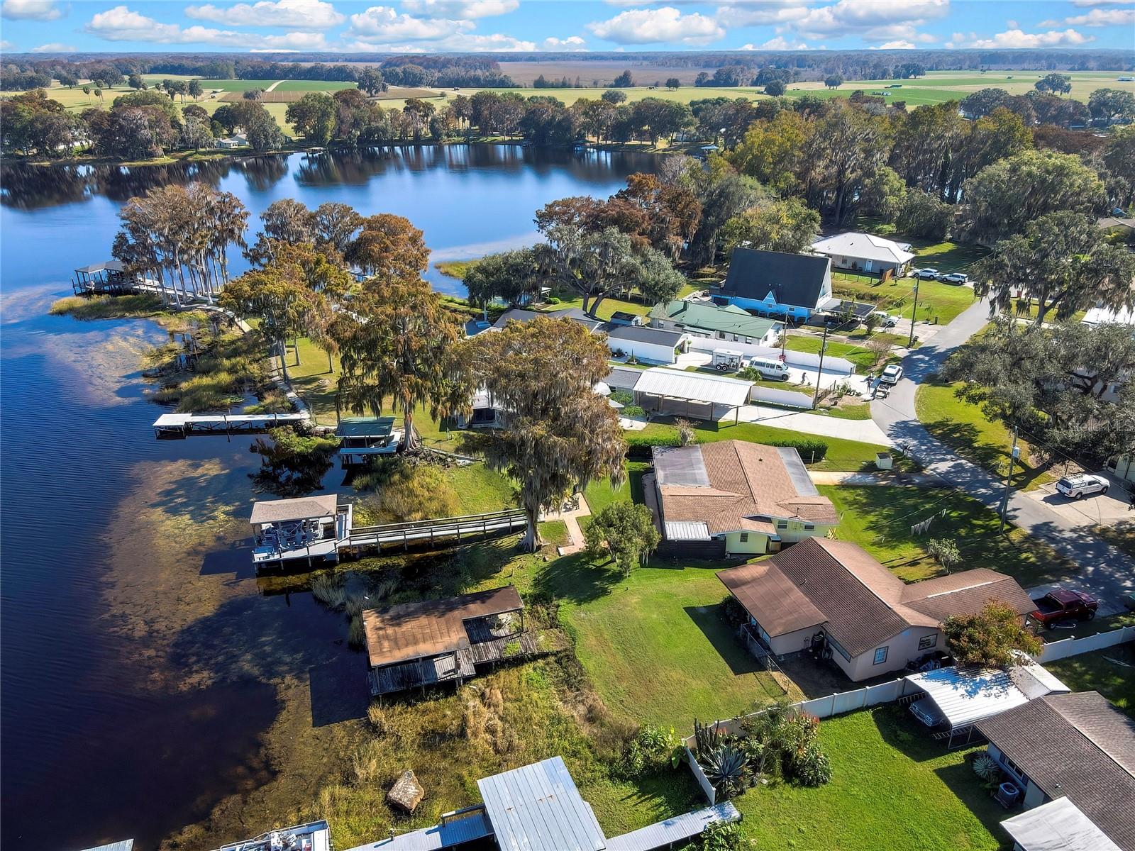 KEATINGS DEVIL NECK 04 - Residential