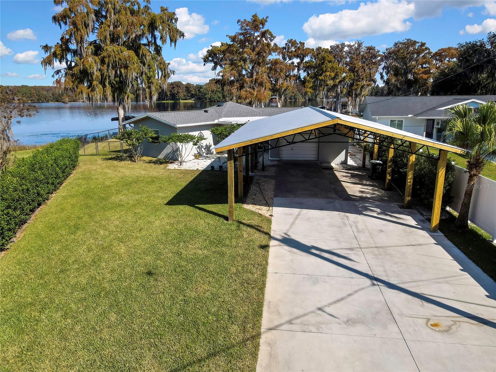 KEATINGS DEVIL NECK 04 - Residential