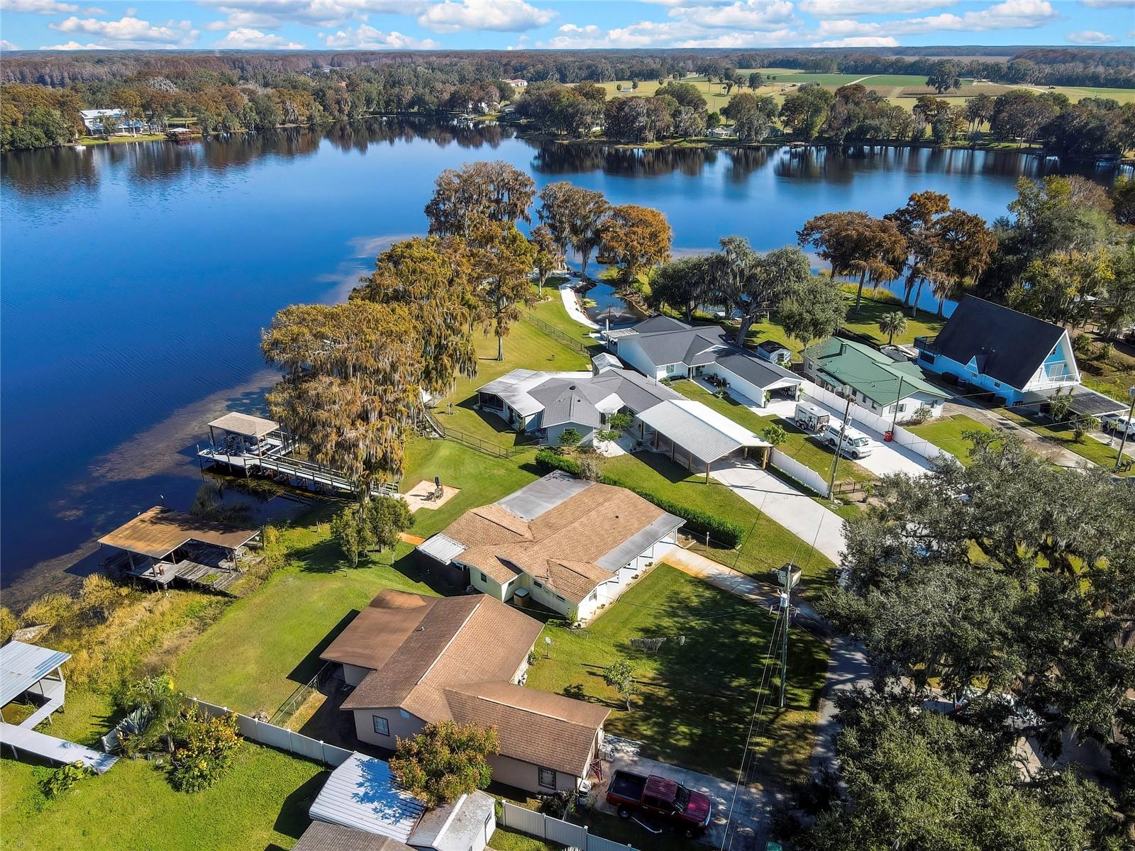 KEATINGS DEVIL NECK 04 - Residential