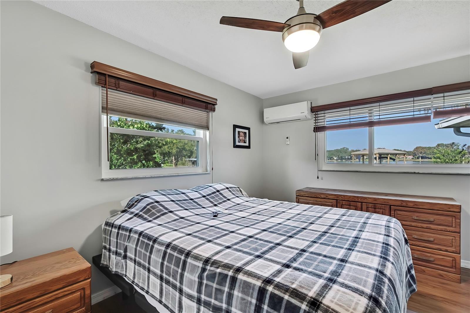 KEATINGS DEVIL NECK 04 - Residential