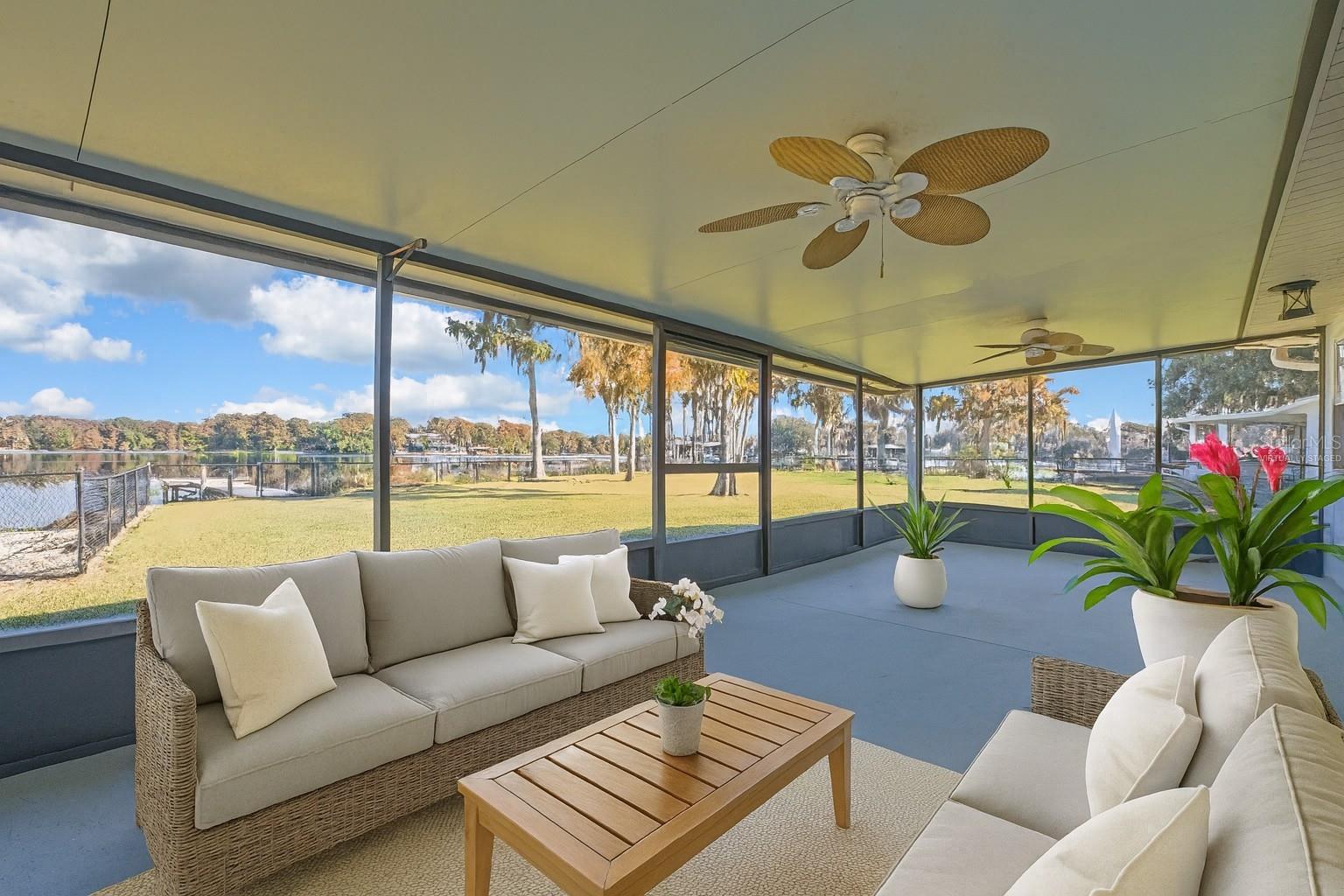 KEATINGS DEVIL NECK 04 - Residential