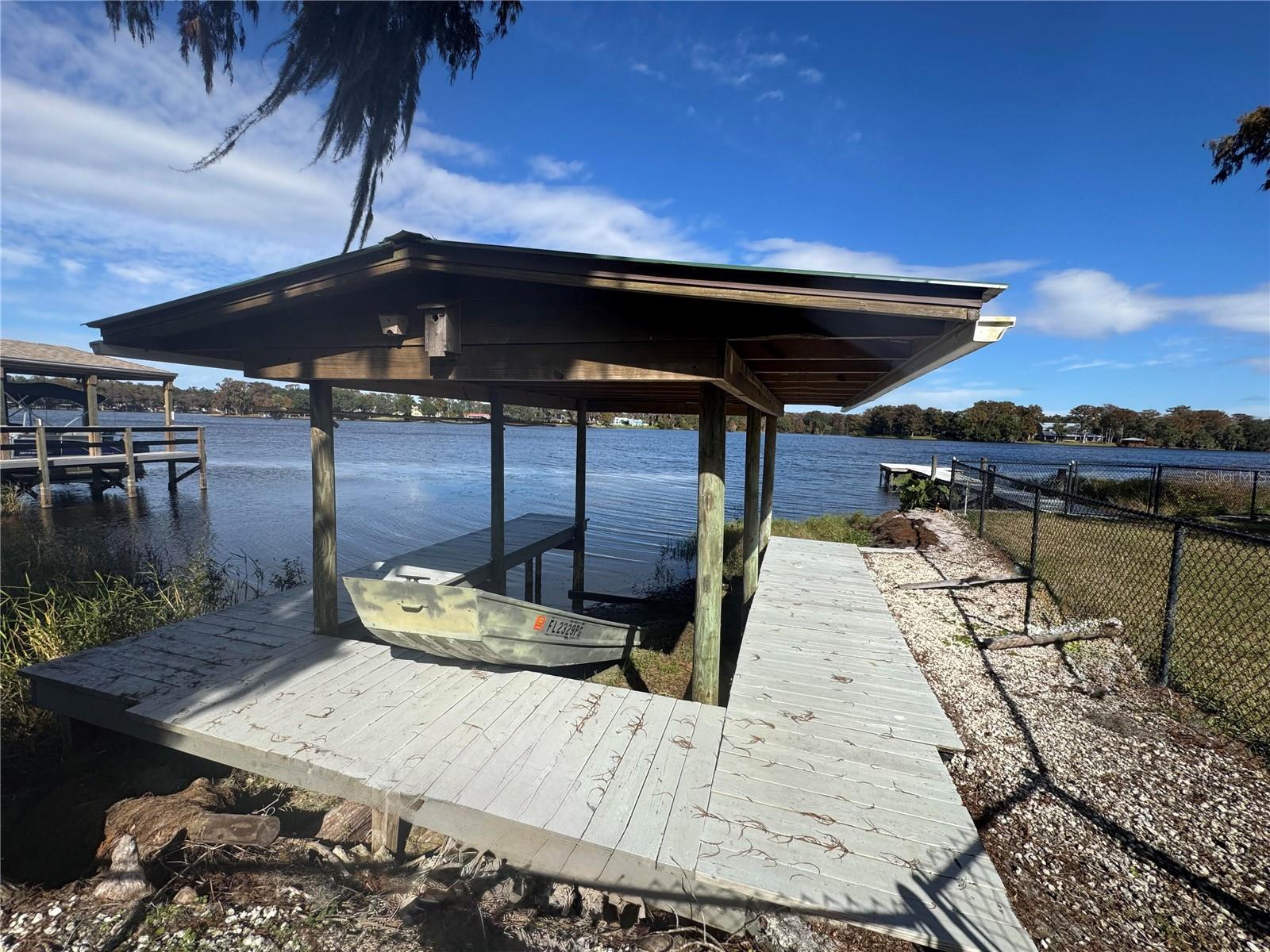 KEATINGS DEVIL NECK 04 - Residential