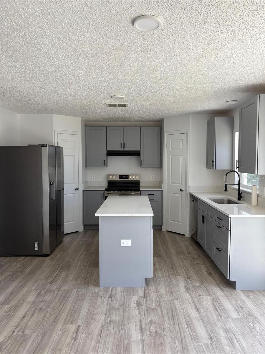 POINCIANA NBRHD 5 VILLAGE 7 - Residential